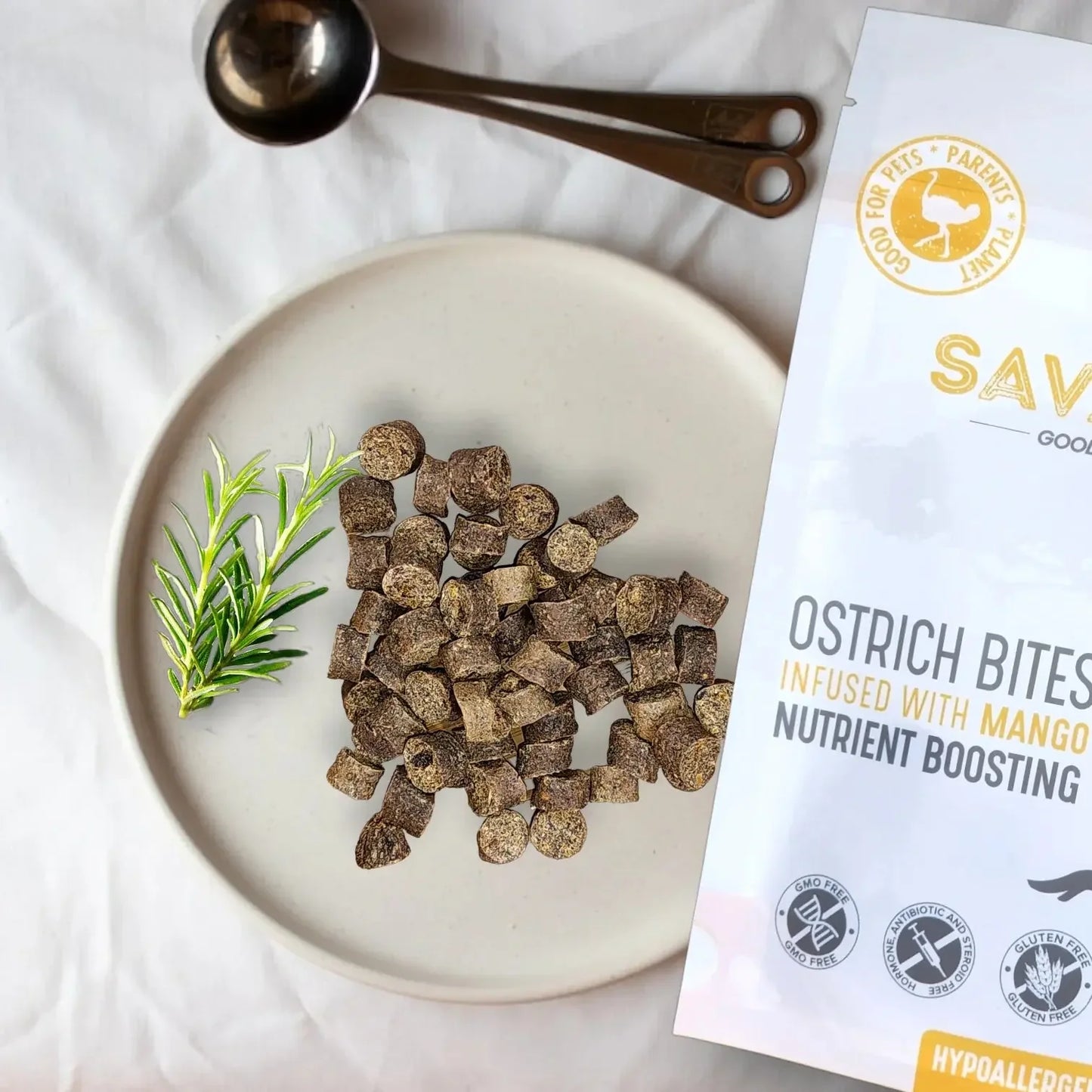 Savannah - Hypoallergenic Ostrich Bites. Dog Treats with Nutritious Mango 3oz Savannah Pet Food