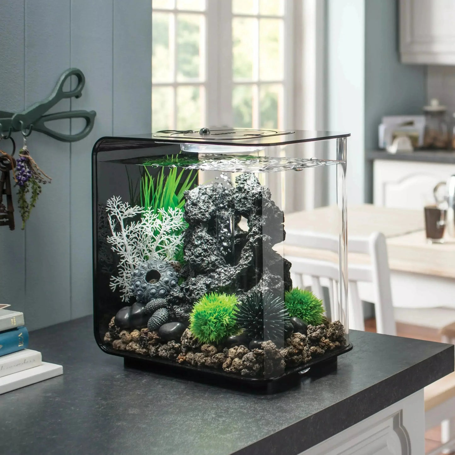 biOrb FLOW 15 Aquarium with MCR Light 4 gallon BiOrb