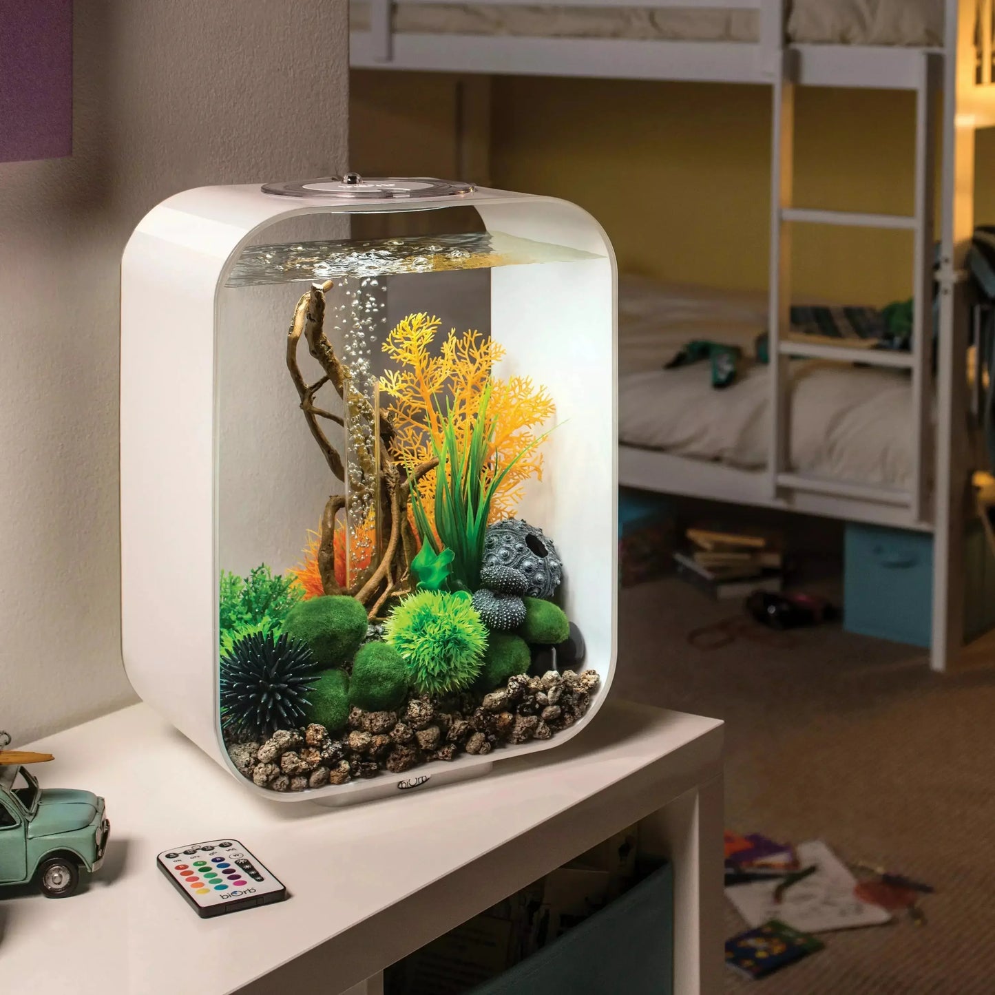 biOrb LIFE 15 Aquarium with MCR Light 4 gallon BiOrb