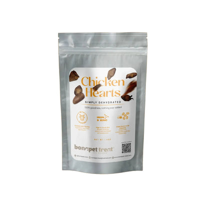 Bonapet Treat’s Bonapet Chicken Hearts - All-Natural High-Protein Treat comes in a clear resealable bag featuring chicken hearts and nutritional highlights like iron and zinc, supporting your pet’s health.