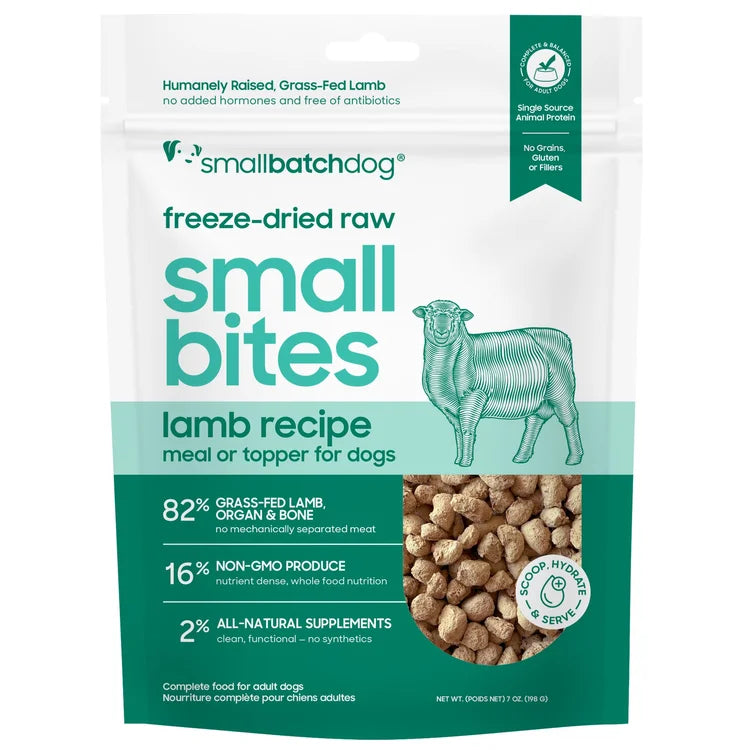 Smallbatch Pets lamb freeze dried dog food, nutritious small bites made from grass-fed lamb and natural ingredients