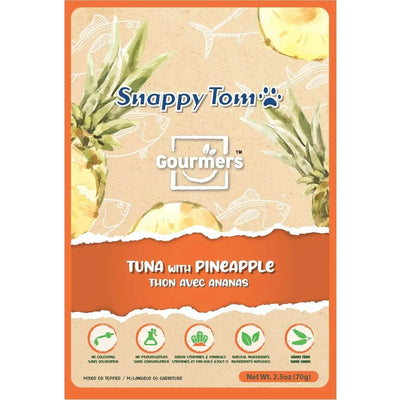 Snappy Tom Tuna and Pineapple Cat Topper Treats in a 70g package for flavorful cat snacking