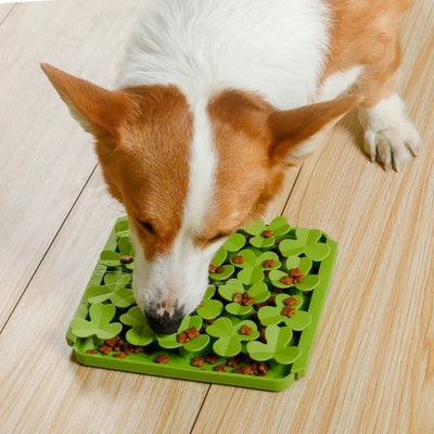 Tall Tails Spring Clover Foraging Mat - Talis Us