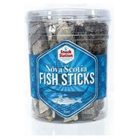 This & That Snack Station Fish Skin Sticks Dehydrated Dog Treats 20ct - Talis Us