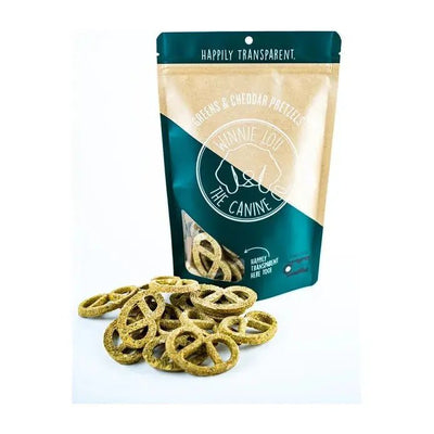 Winnie Lou Greens & Cheddar Pretzels Dog Treats 4 oz - Talis Us