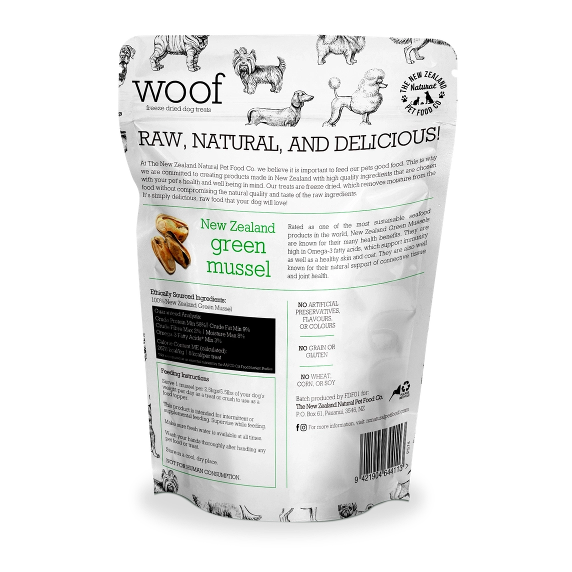 New Zealand green mussel dog treats in a resealable bag with raw, natural ingredients