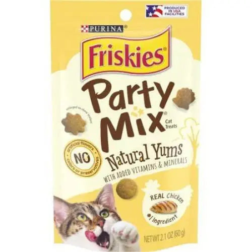 Friskies Party Mix Cat Treats Natural Yums With Real Chicken Friskies