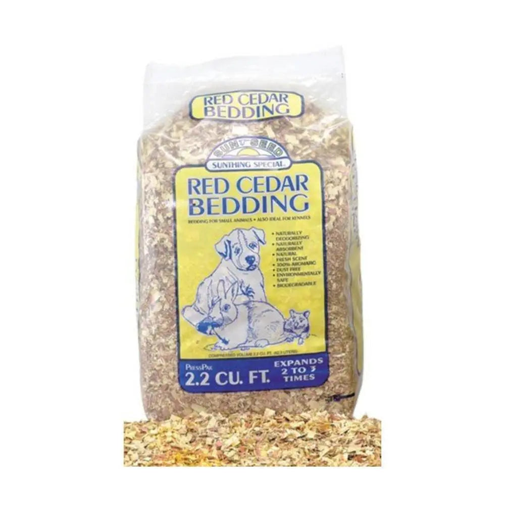 Sunseed Aromatic Red Cedar Bedding for Small Animal Kennel 5 Cubic Feet